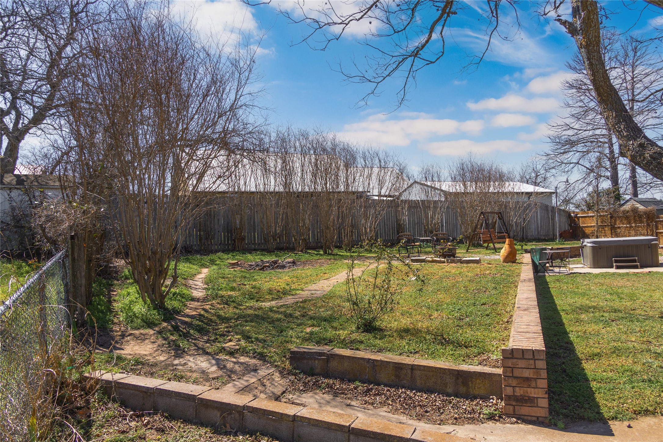 1811 Saylor Street Goldthwaite, TX 76844 - Photo 11 of 40