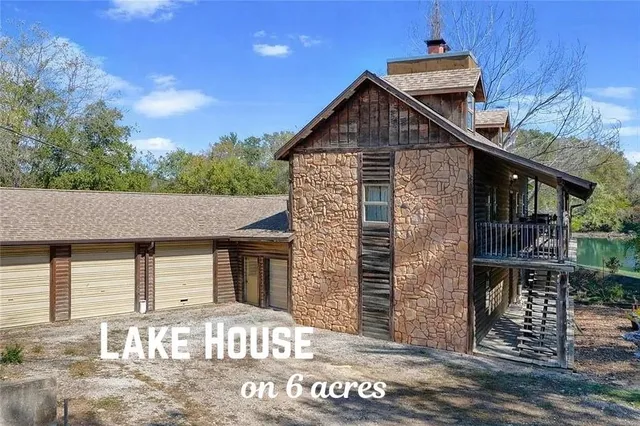 $490,000 | 17 Northeast 465th Road, Warrensburg, MO 64093