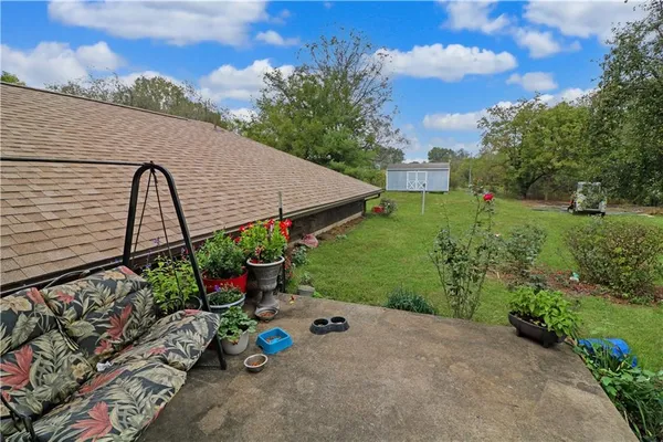$470,000 | 17 Northeast 465th Road, Warrensburg, MO 64093