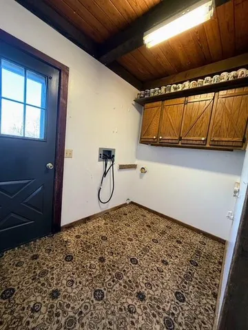 $490,000 | 17 Northeast 465th Road, Warrensburg, MO 64093