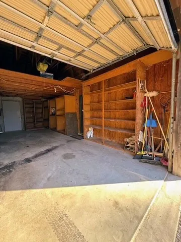 $490,000 | 17 Northeast 465th Road, Warrensburg, MO 64093