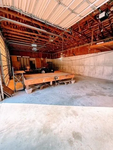 $490,000 | 17 Northeast 465th Road, Warrensburg, MO 64093