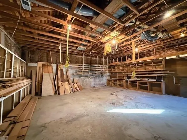$470,000 | 17 Northeast 465th Road, Warrensburg, MO 64093