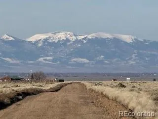a view of a dry field