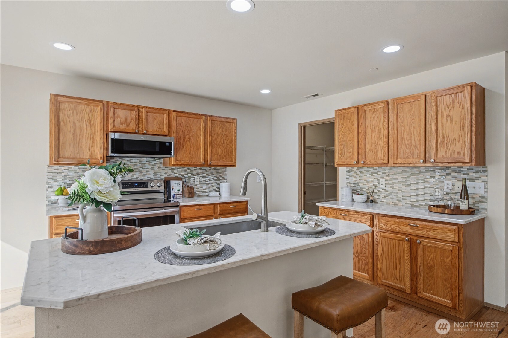 2261 Wallace Loop DuPont, WA 98327 - Photo 12 of 40