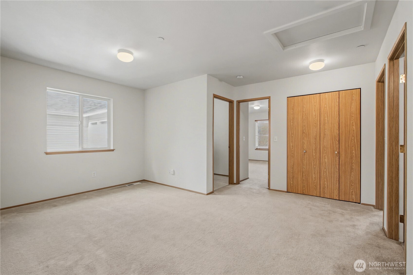 2261 Wallace Loop DuPont, WA 98327 - Photo 20 of 40