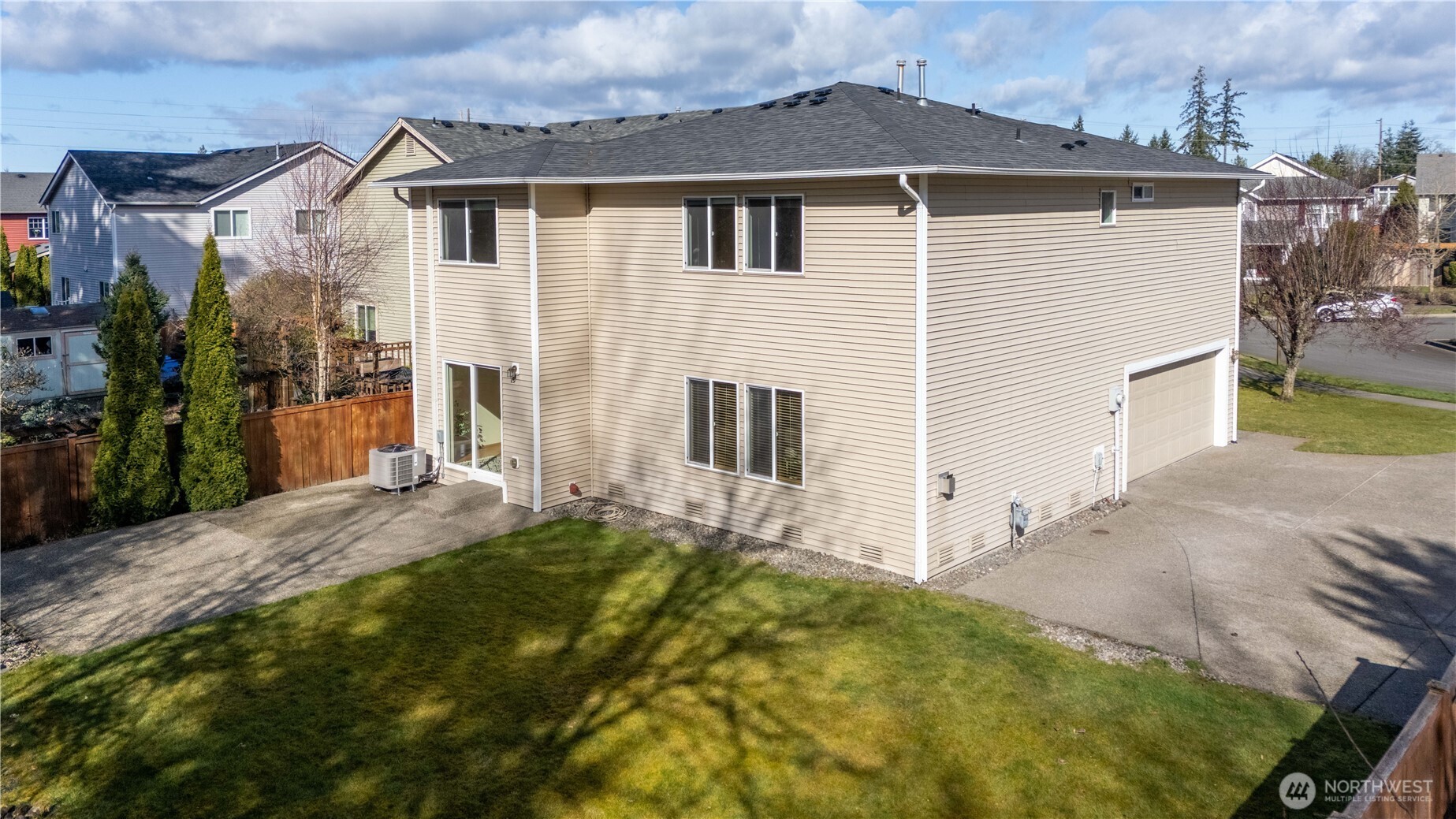 2261 Wallace Loop DuPont, WA 98327 - Photo 40 of 40