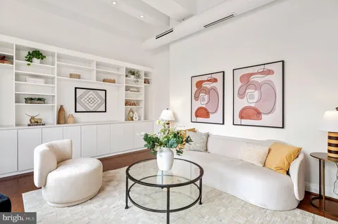 $725,000 | 3299 K Street Northwest, Unit 401, Washington, DC 20007