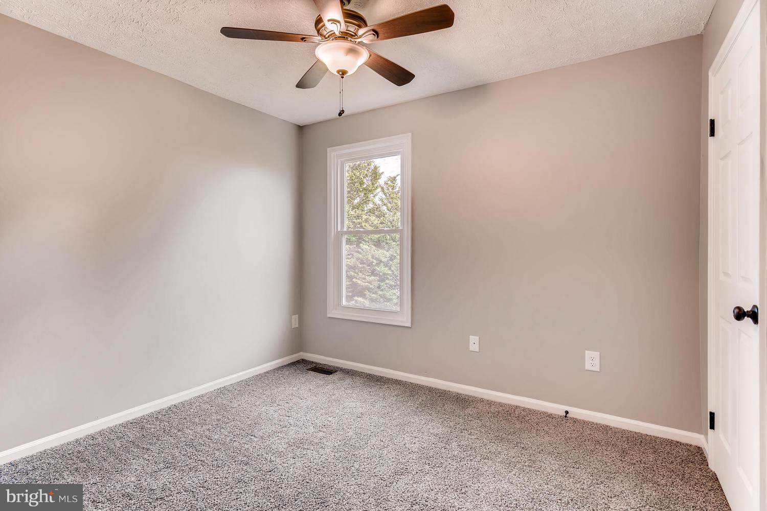 10011 Magledt Road Baltimore, MD 21234 - Photo 23 of 26 Fourth bedroom w/new carpet and fresh paint