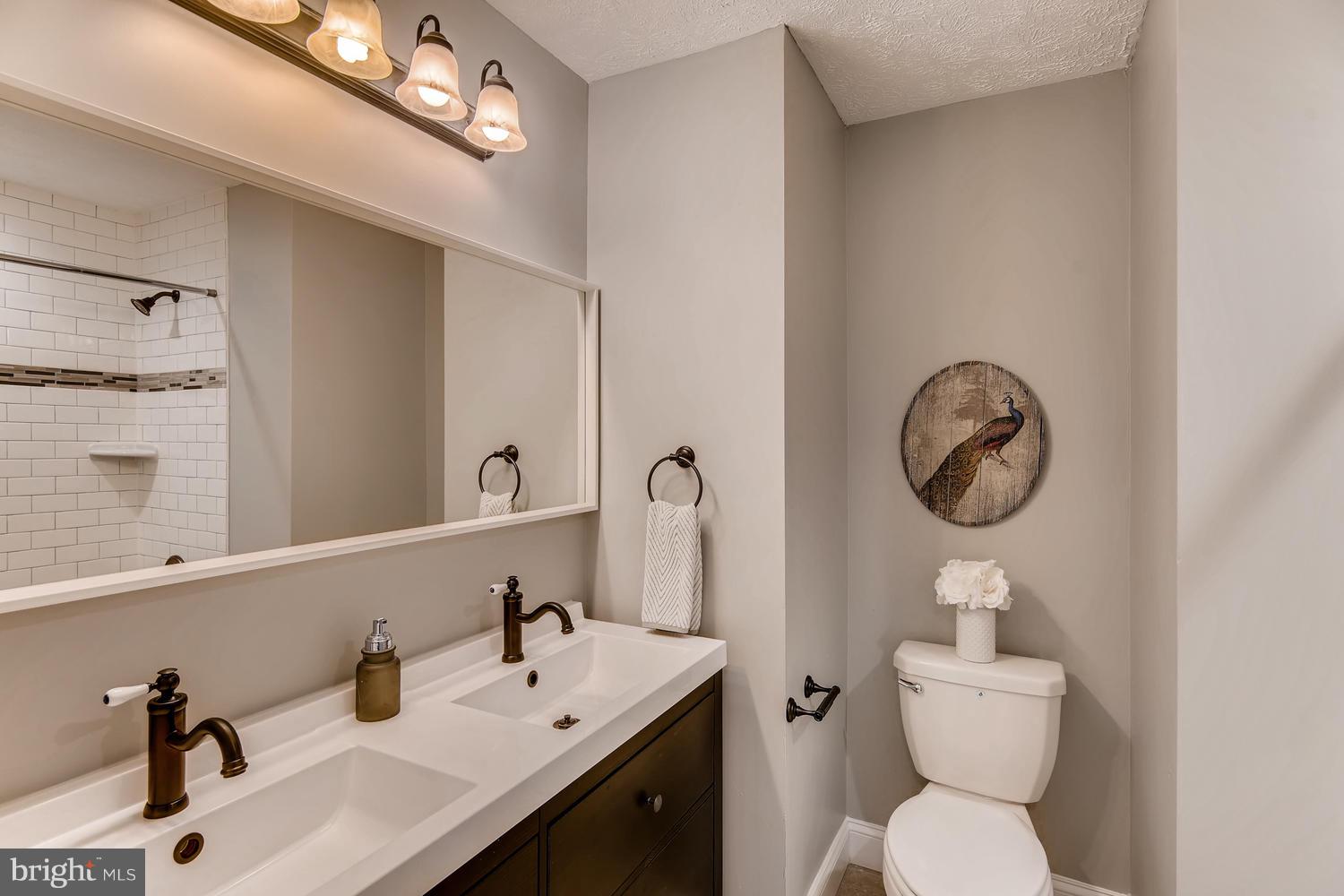 10011 Magledt Road Baltimore, MD 21234 - Photo 8 of 26 Upper level full bath w/dual vanities