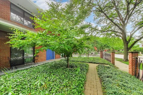 $1,700,000 | 1203 East 50th Street, Chicago, IL 60615