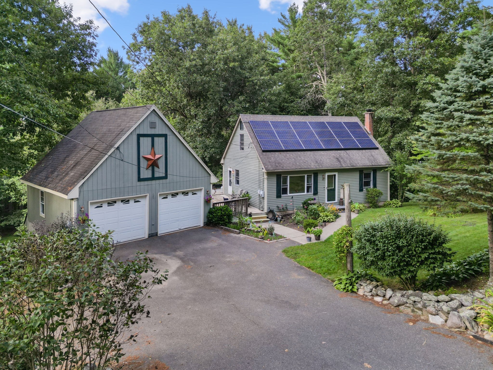 48 Orchard Road Belchertown, MA 01007 - Photo 2 of 42 Gallery Image 2