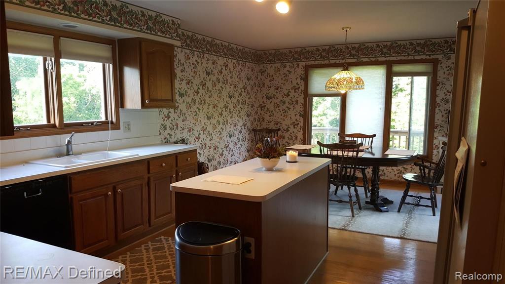 30769 Country Ridge Circle Farmington Hills, MI 48331 - Photo 14 of 32