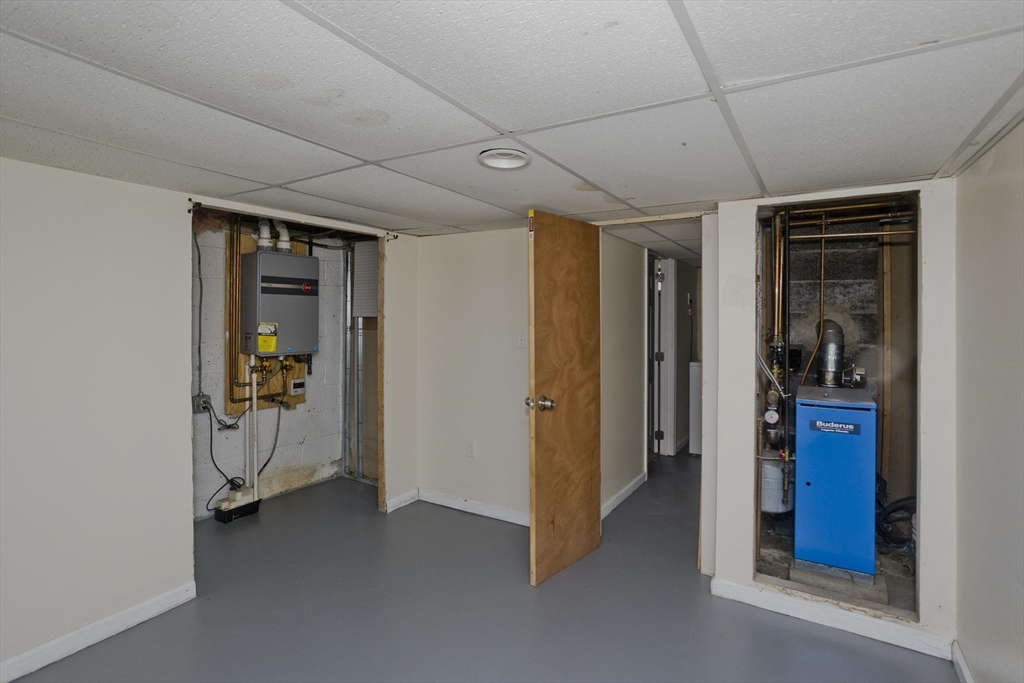 1130 Parker Street Springfield, MA 01119 - Photo 17 of 20 Gallery Image 17
