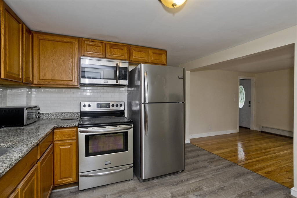1130 Parker Street Springfield, MA 01119 - Photo 5 of 20 Gallery Image 5
