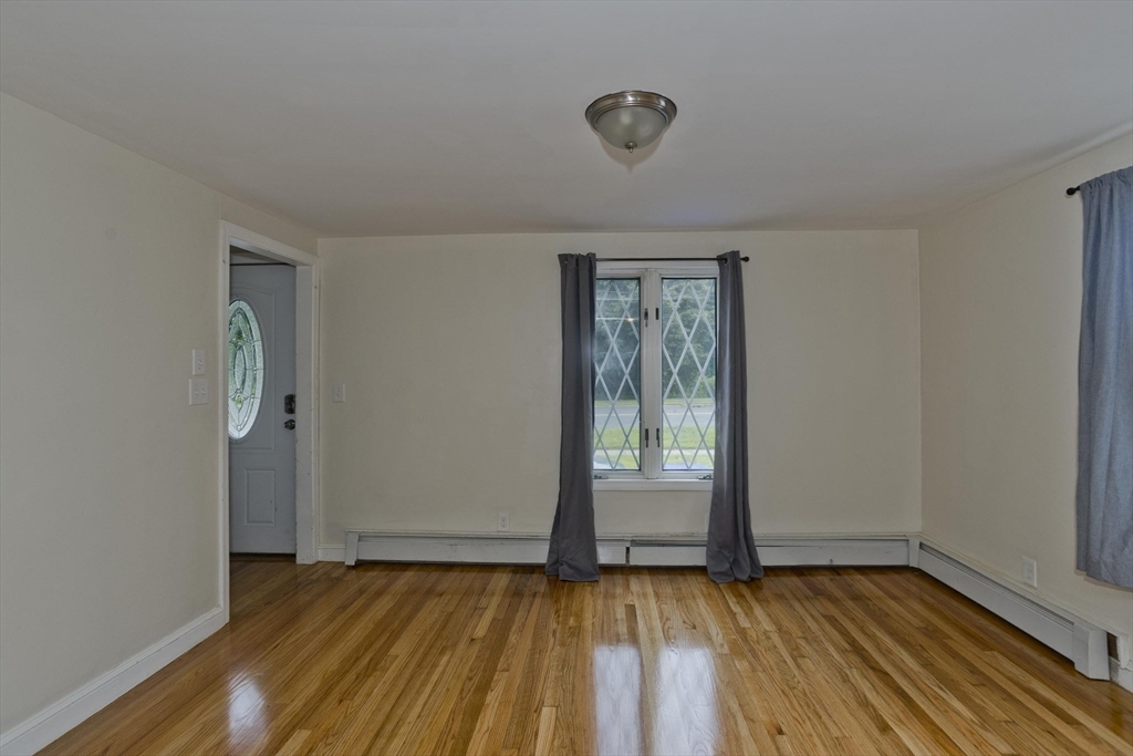 1130 Parker Street Springfield, MA 01119 - Photo 6 of 20 Gallery Image 6