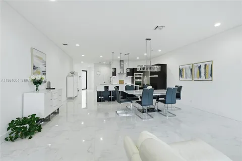 $1,499,000 | 606 Northeast 14th Avenue, Fort Lauderdale, FL 33304