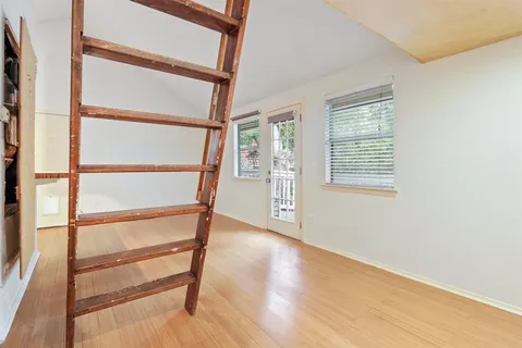 $215,000 | 1110 West 22nd Street, Unit 8, Austin, TX 78705