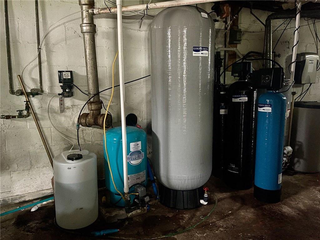 594 East Main St Extension Grove City, PA 16127 - Photo 14 of 14 Water System