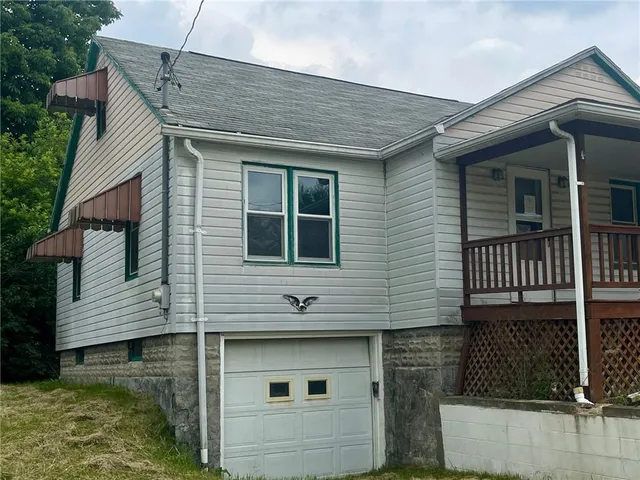 $99,900 | 594 East Main St Extension, Grove City, PA 16127