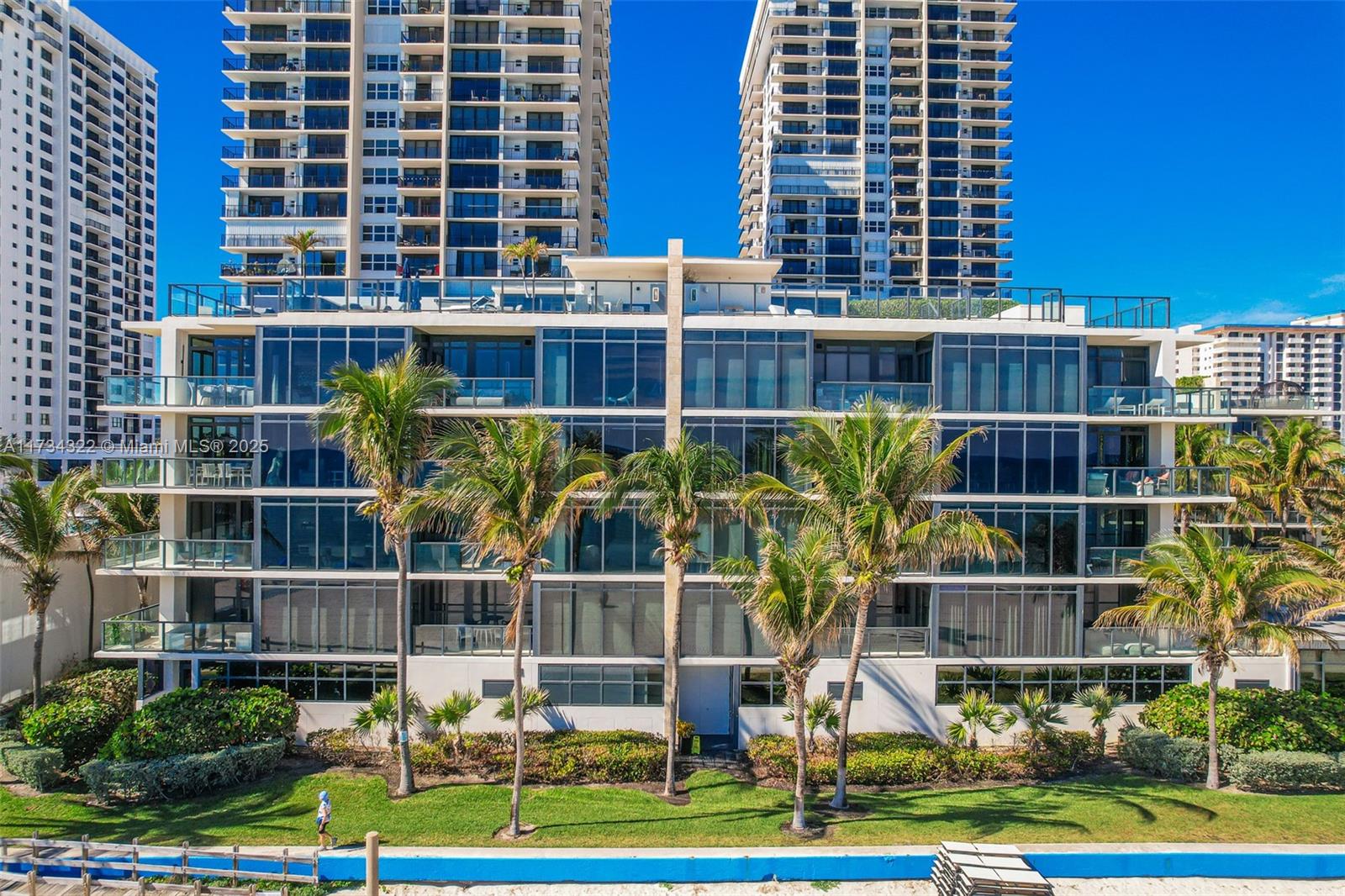 2205 South Surf Road, Unit 4A Hollywood, FL 33019 - Photo 66 of 71