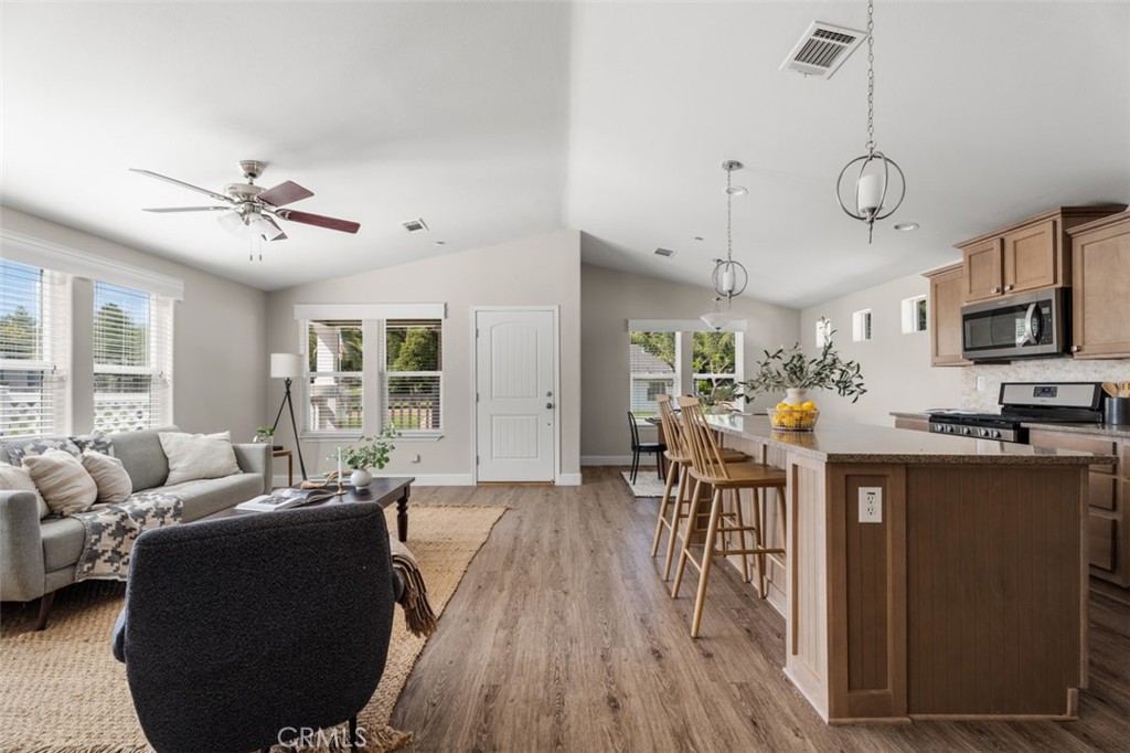2239 Black Canyon Road, Unit 41 Ramona, CA 92065 - Photo 8 of 29