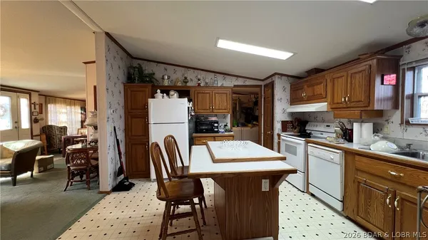 $343,000 | 28721 Keystone Drive, Rocky Mount, MO 65072