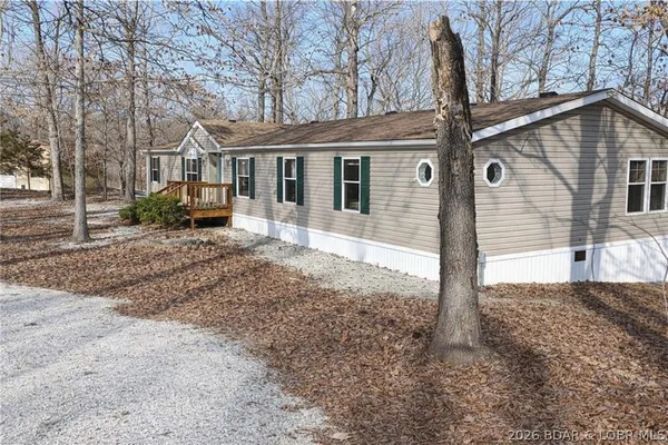 $343,000 | 28721 Keystone Drive, Rocky Mount, MO 65072