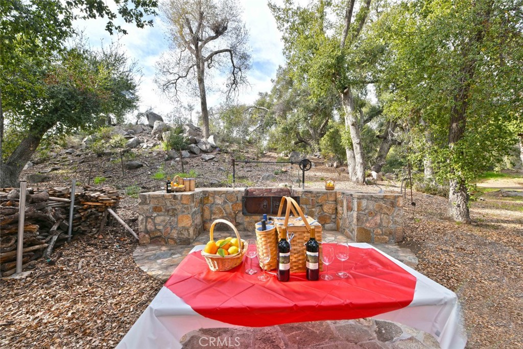 38575 Vía Vista Grande Murrieta, CA 92562 - Photo 13 of 73