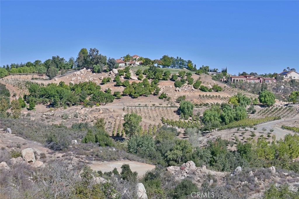 38575 Vía Vista Grande Murrieta, CA 92562 - Photo 72 of 73