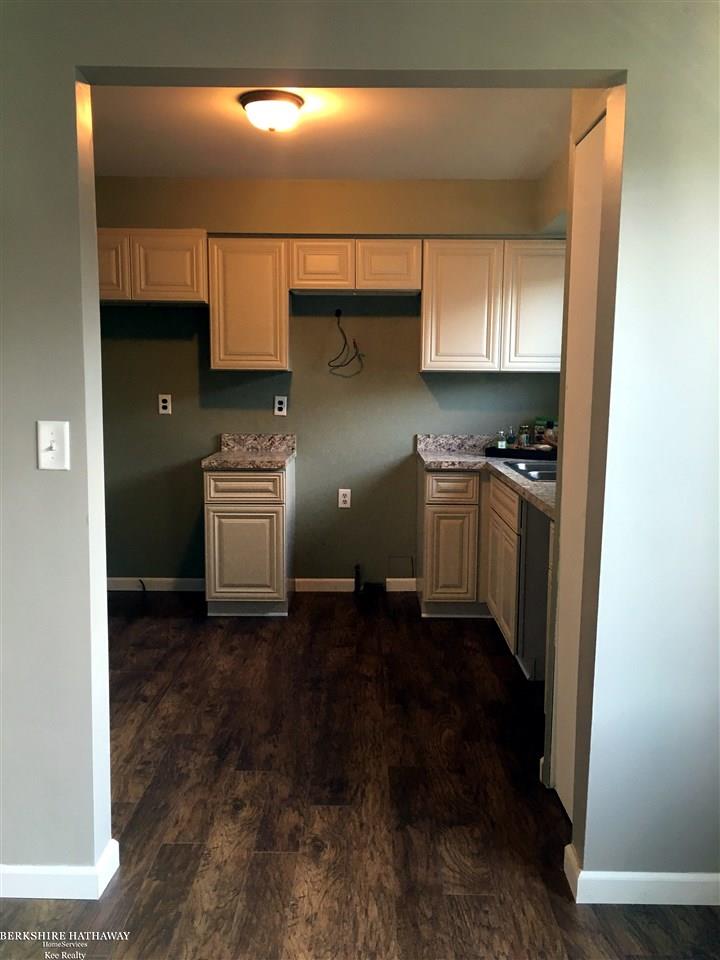 2856 Roundtree Drive Troy, MI 48083 - Photo 12 of 29