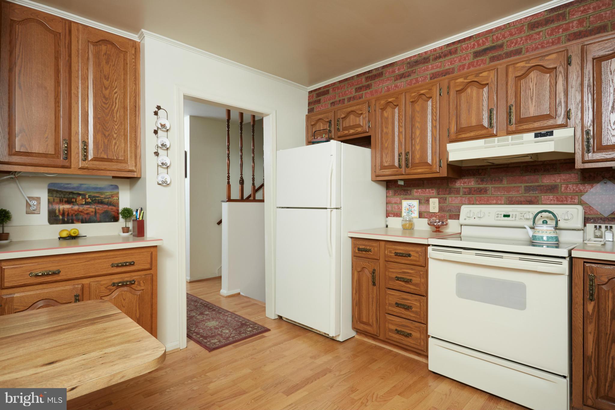 1204 Kennedy Road Sterling, VA 20164 - Photo 12 of 29 Kitchen