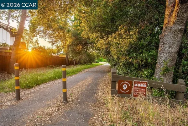 $3,695,000 | 862 Mcellen Way, Lafayette, CA 94549