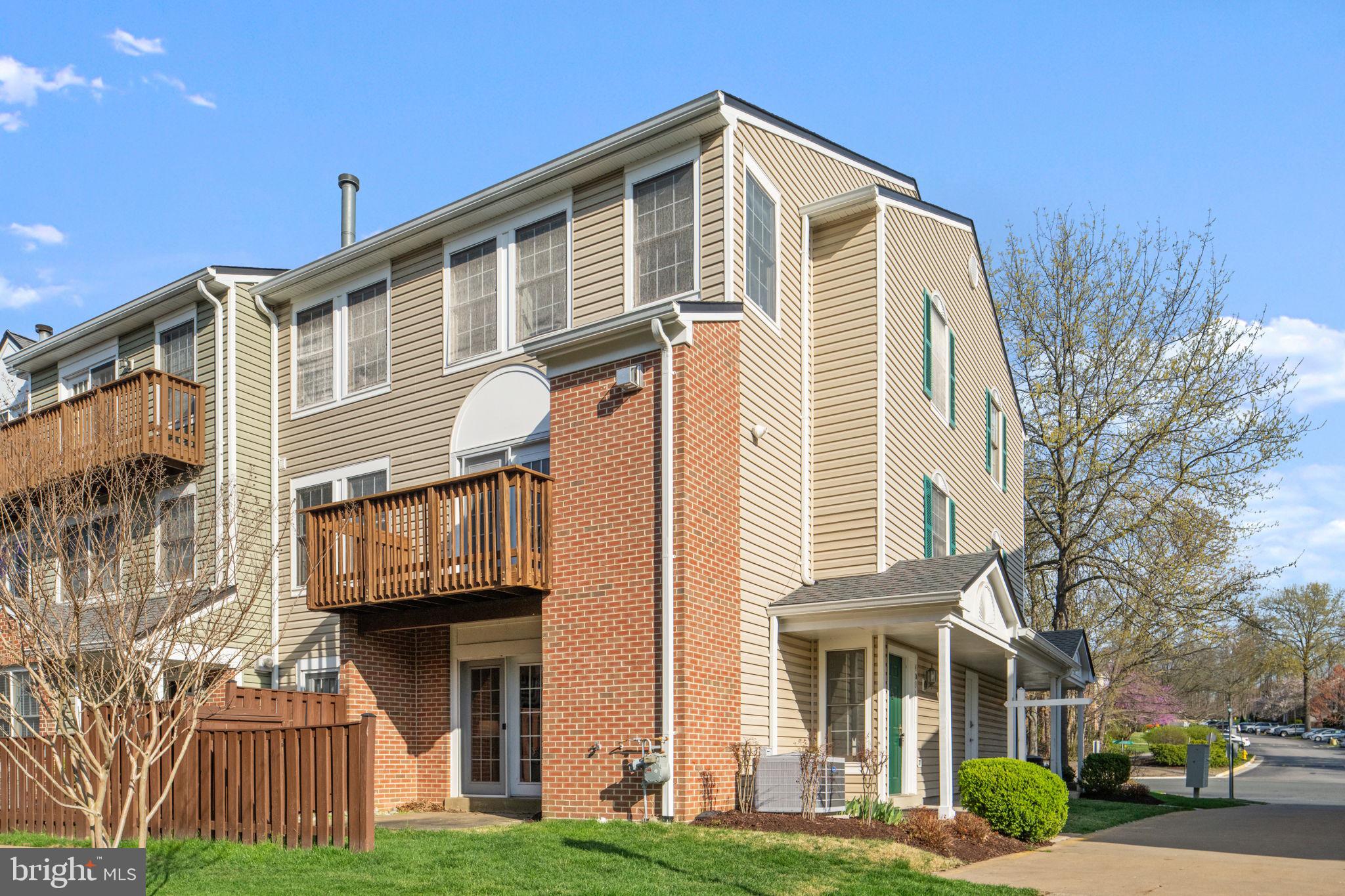 4031 Chetham Way Woodbridge, VA 22192 - Photo 2 of 69