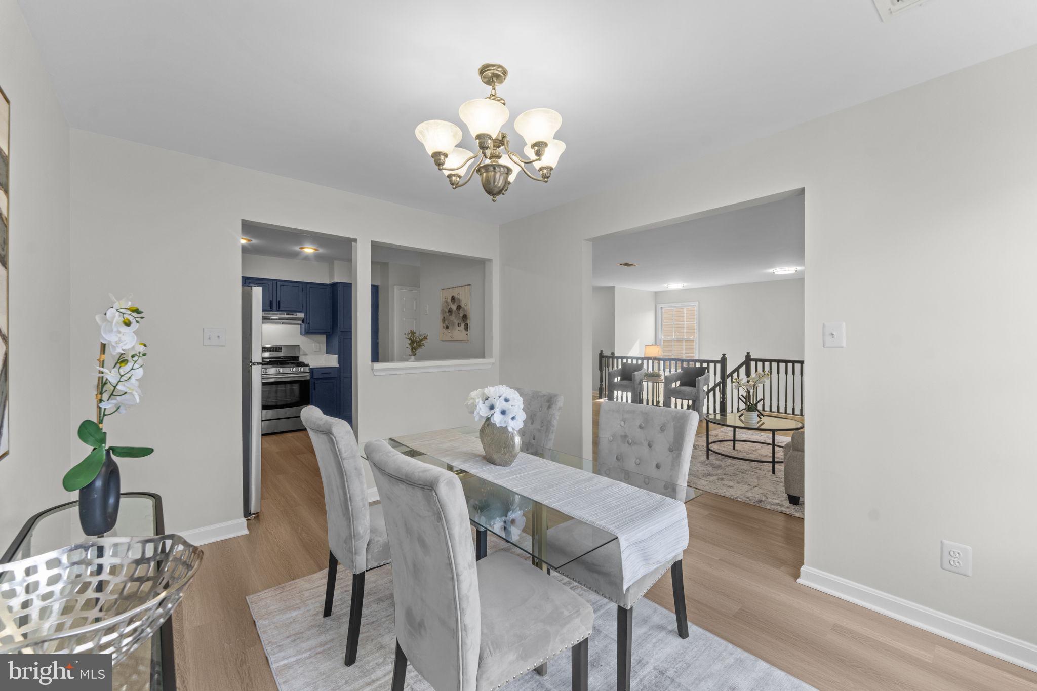 4031 Chetham Way Woodbridge, VA 22192 - Photo 24 of 69 Dining room