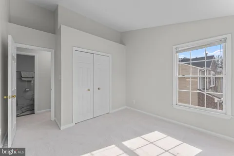 $400,000 | 4031 Chetham Way, Woodbridge, VA 22192