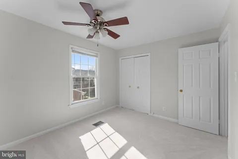 $400,000 | 4031 Chetham Way, Woodbridge, VA 22192