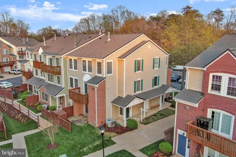 $400,000 | 4031 Chetham Way, Woodbridge, VA 22192