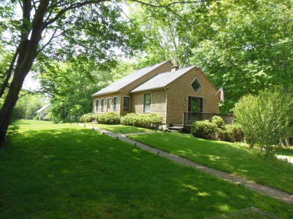 22 Bay State Road Rehoboth, MA 02769 - Photo 2 of 18 Gallery Image 2