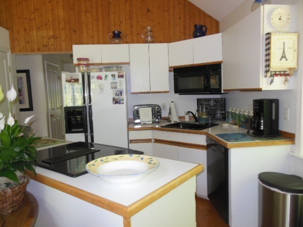 22 Bay State Road Rehoboth, MA 02769 - Photo 5 of 18 Gallery Image 5