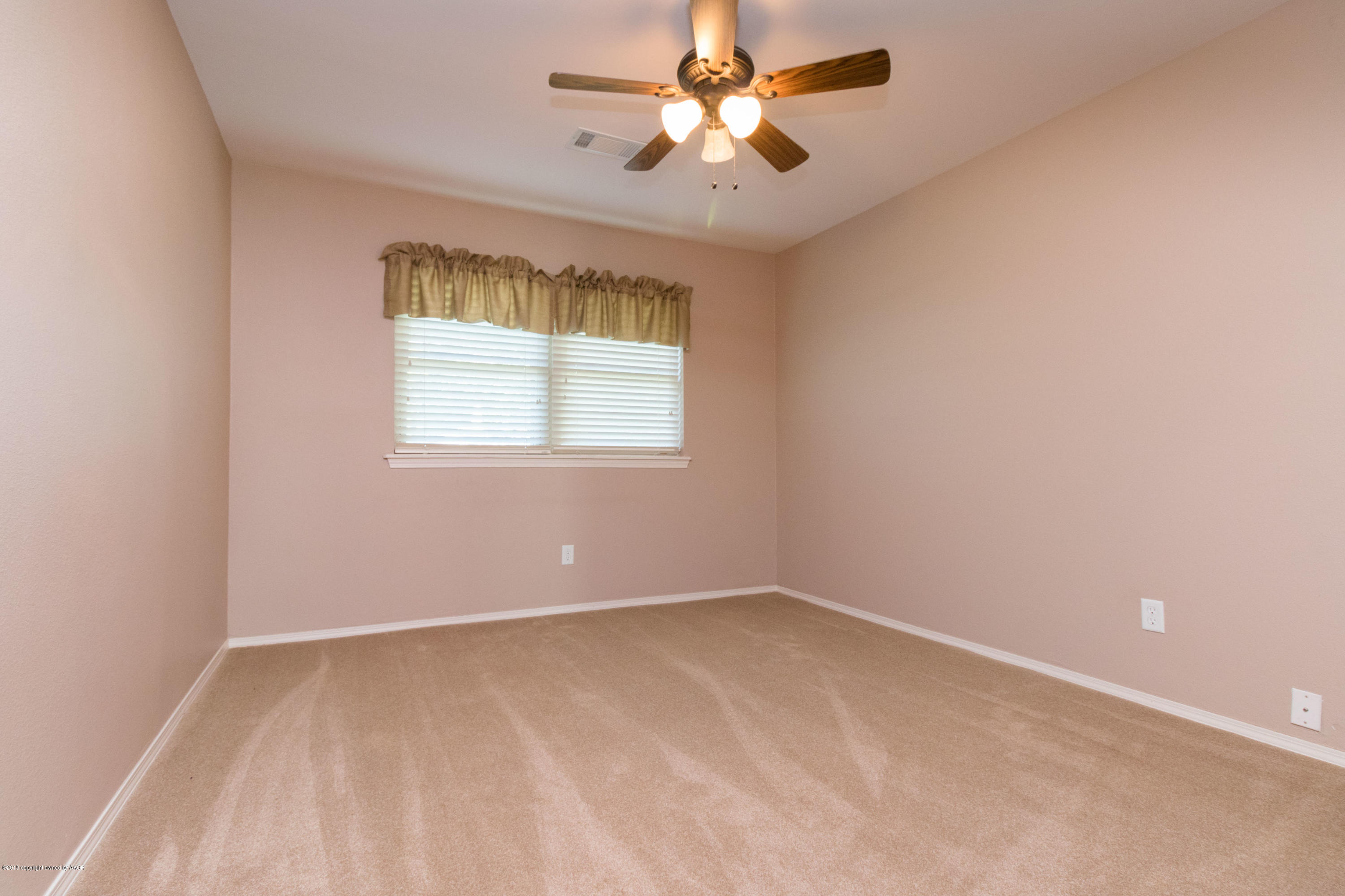 4414 Kingston Road Amarillo, TX 79109 - Photo 26 of 34 3rd bedroom 1