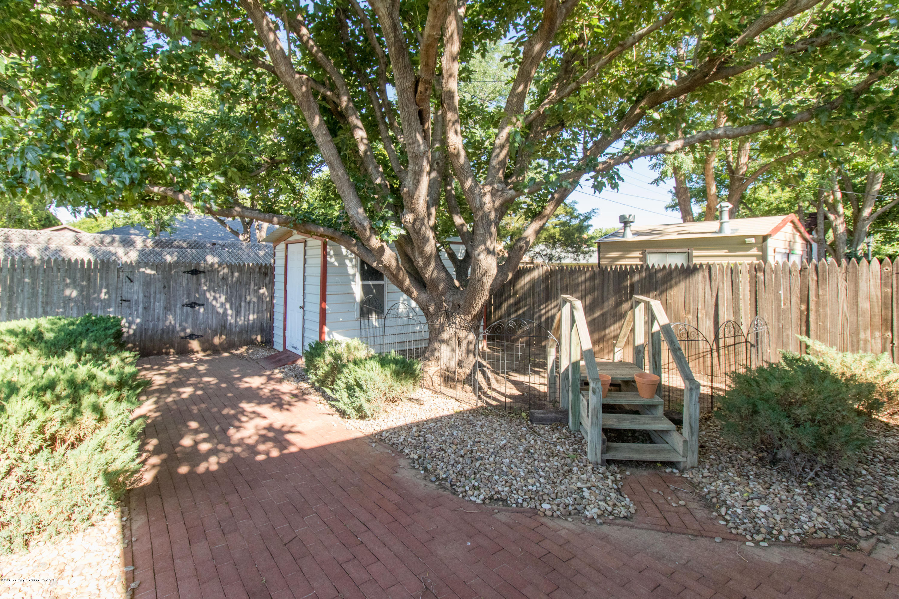 4414 Kingston Road Amarillo, TX 79109 - Photo 29 of 34 Backyard 1