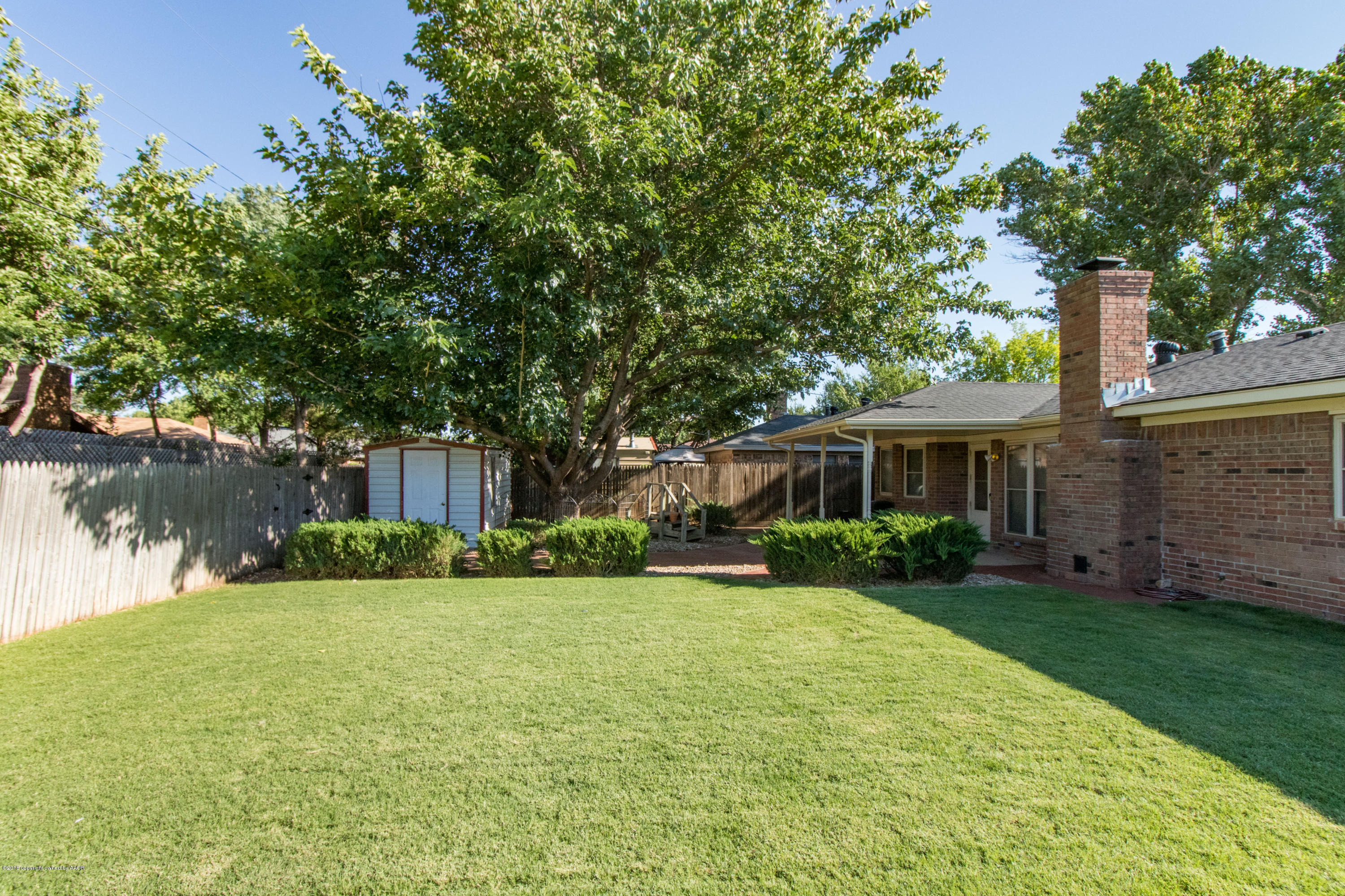 4414 Kingston Road Amarillo, TX 79109 - Photo 31 of 34 Backyard 3
