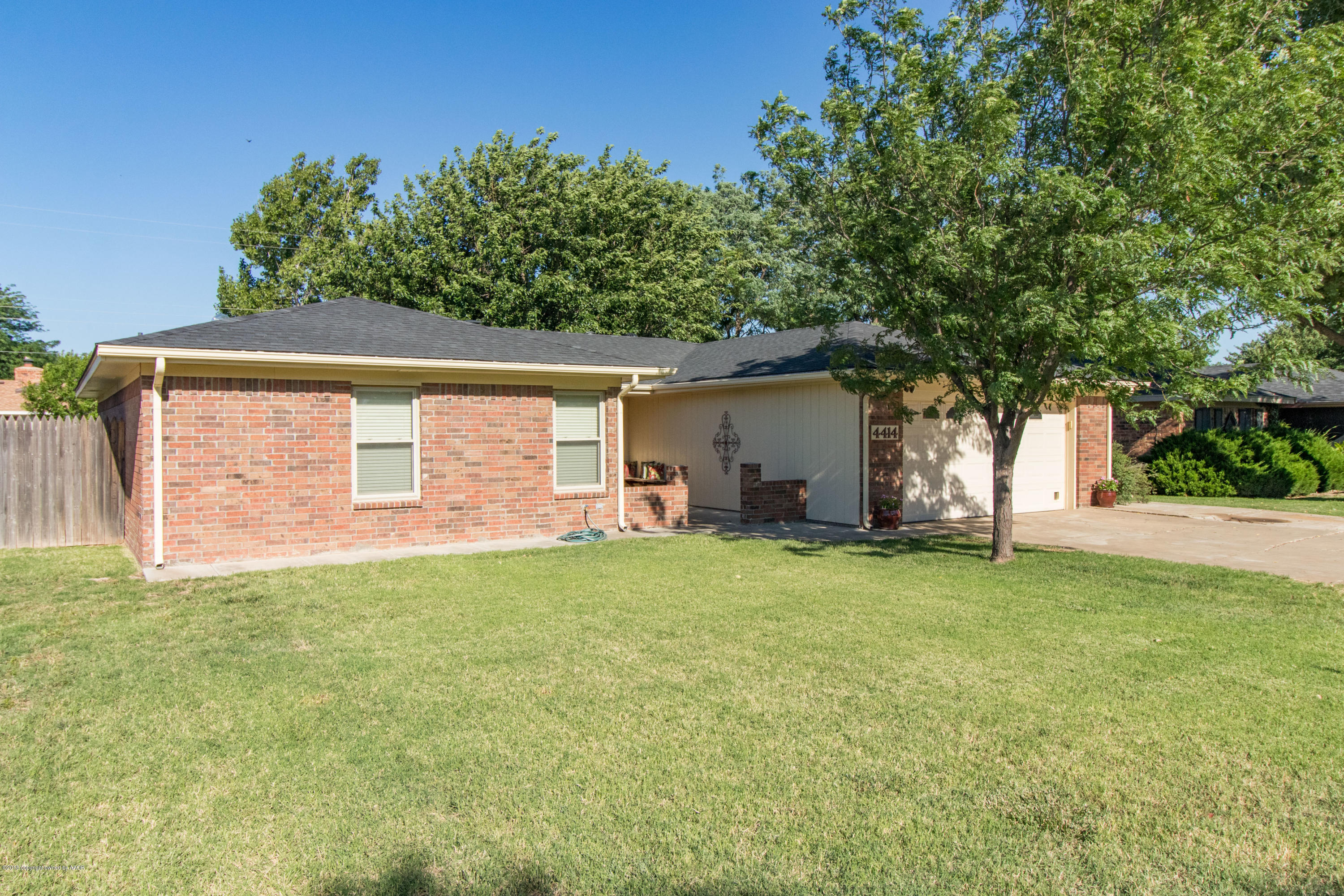 4414 Kingston Road Amarillo, TX 79109 - Photo 34 of 34 Front of house 3