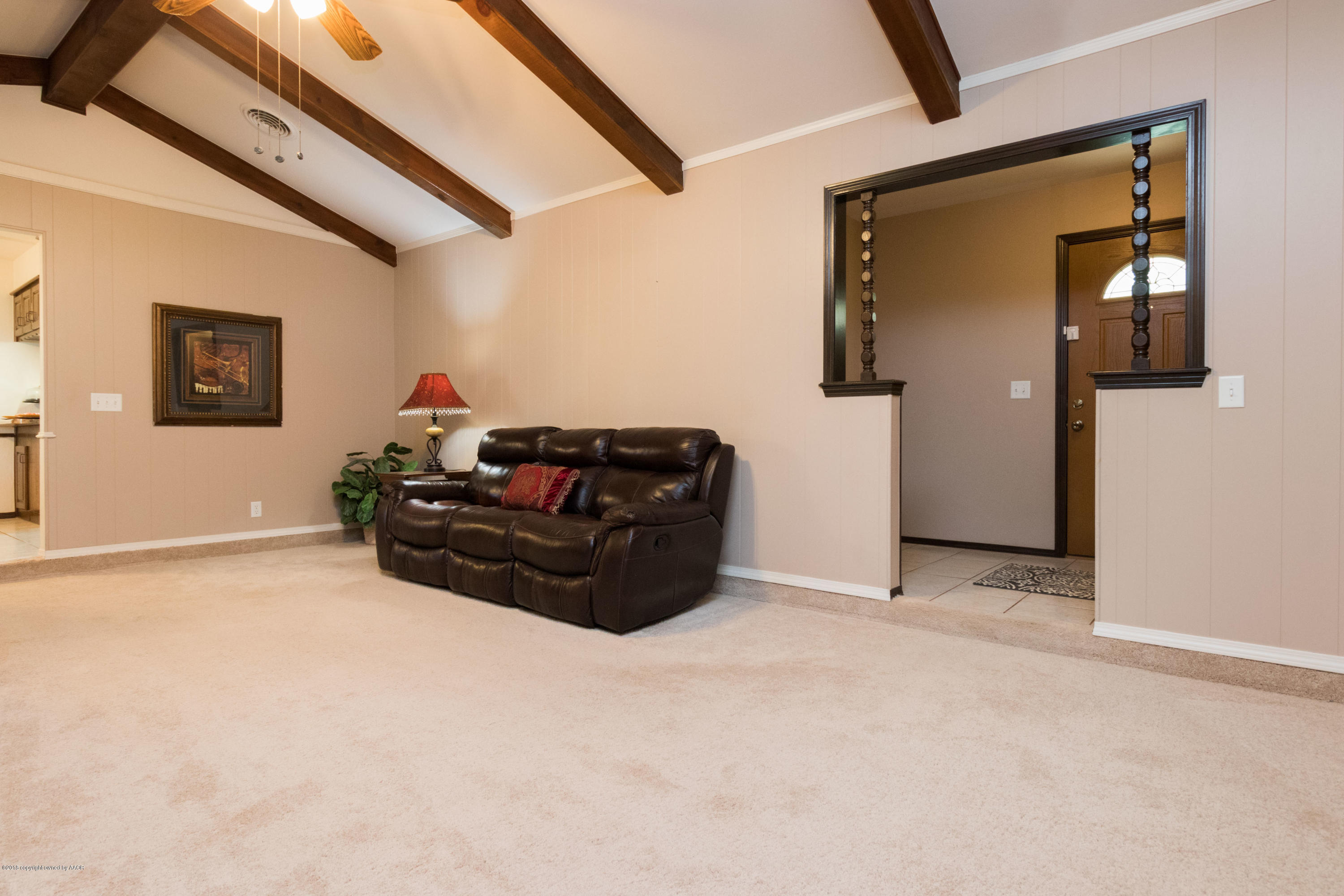 4414 Kingston Road Amarillo, TX 79109 - Photo 7 of 34 Living room 3