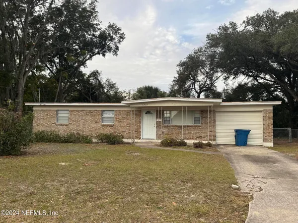 $1,495 | 5719 Marlin Court, Jacksonville, FL 32277