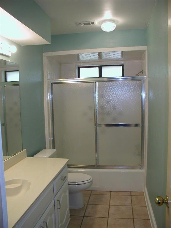 908 Spring Brook Drive Allen, TX 75002 - Photo 2 of 10