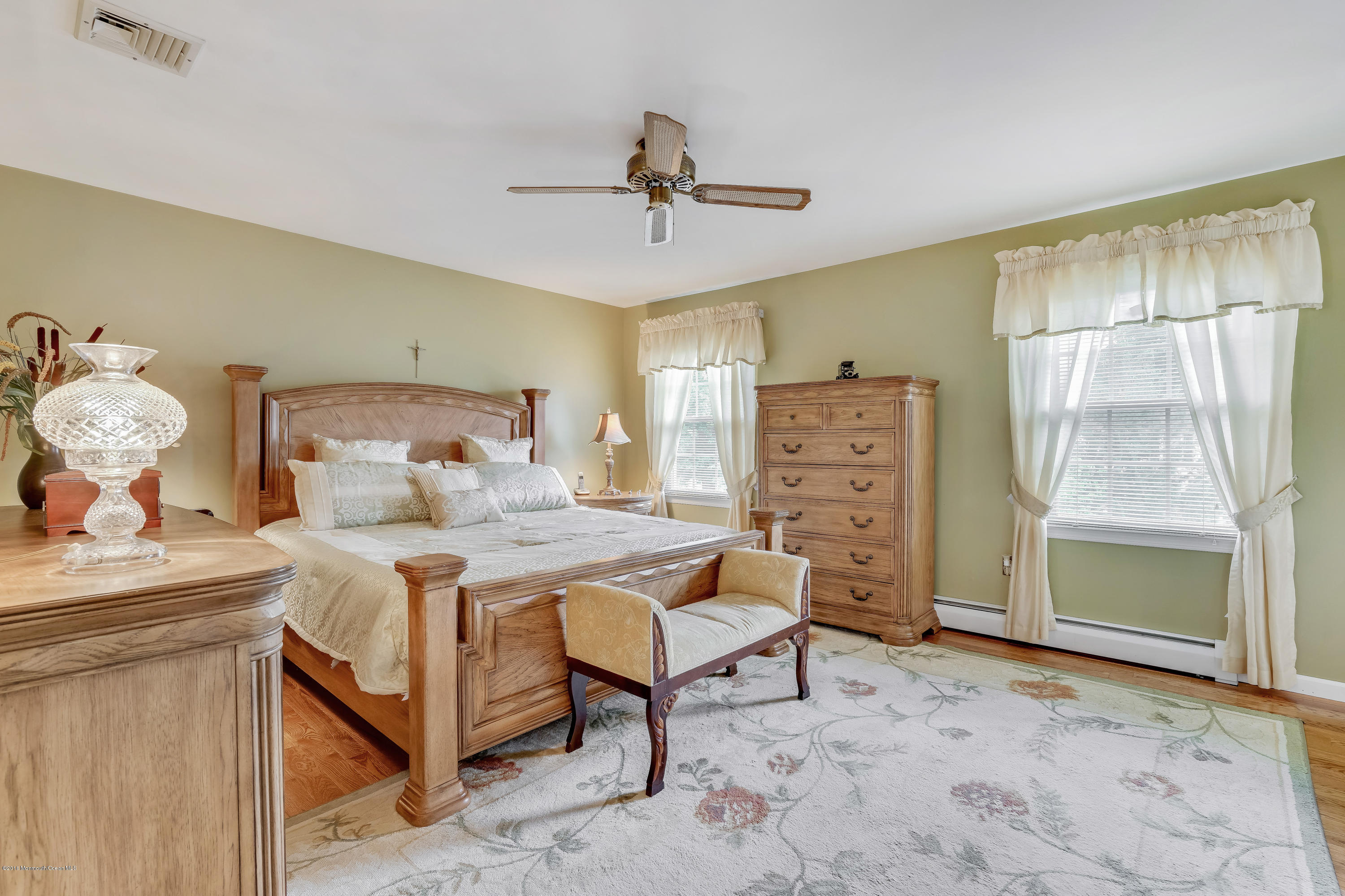 4 Starlight Road Farmingdale, NJ 07727 - Photo 11 of 20 4 Starlight Rd Howell NJ 07731-print-035