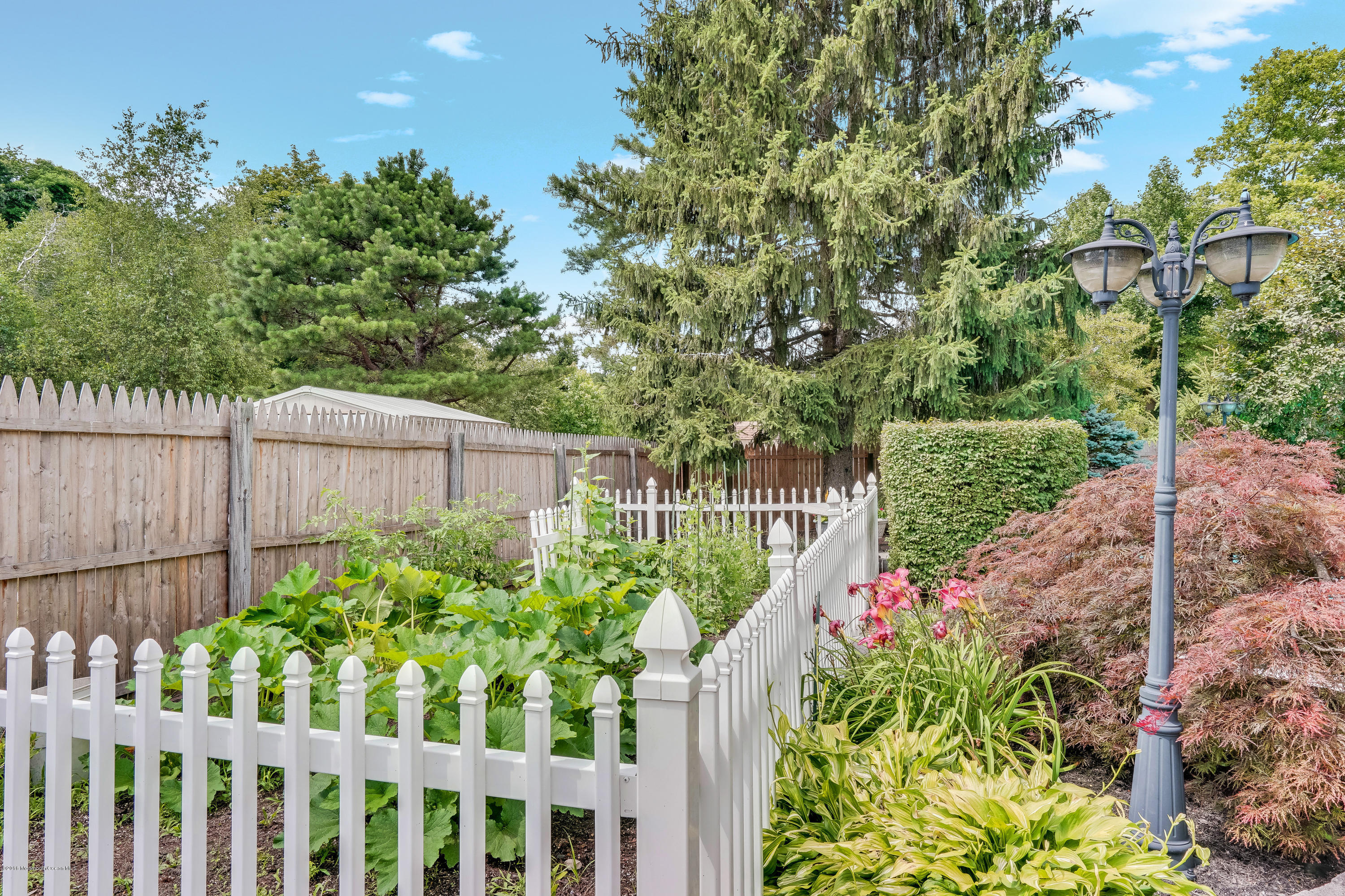 4 Starlight Road Farmingdale, NJ 07727 - Photo 17 of 20 4 Starlight Rd Howell NJ 07731-print-046