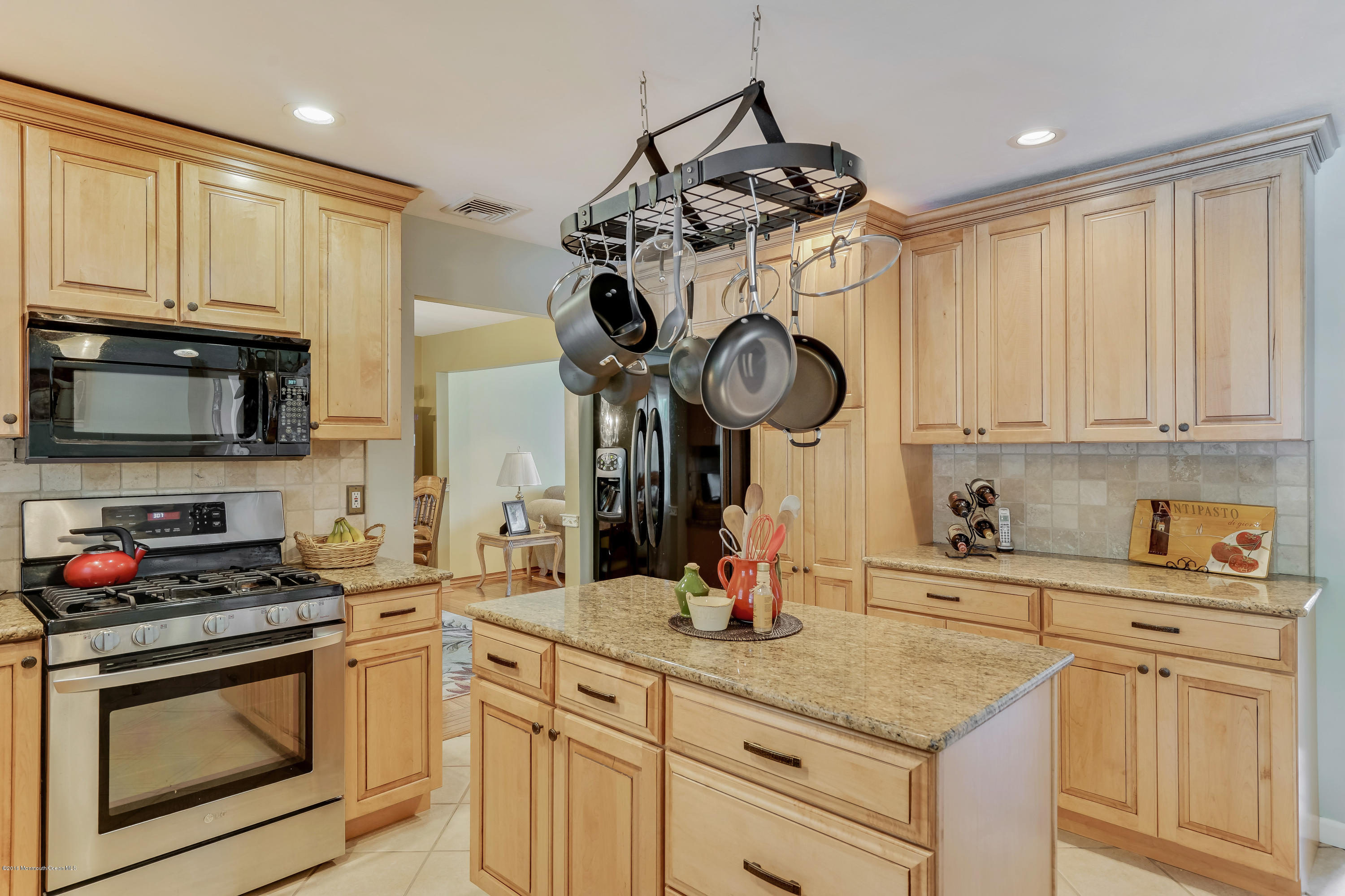 4 Starlight Road Farmingdale, NJ 07727 - Photo 5 of 20 4 Starlight Rd Howell NJ 07731-print-023